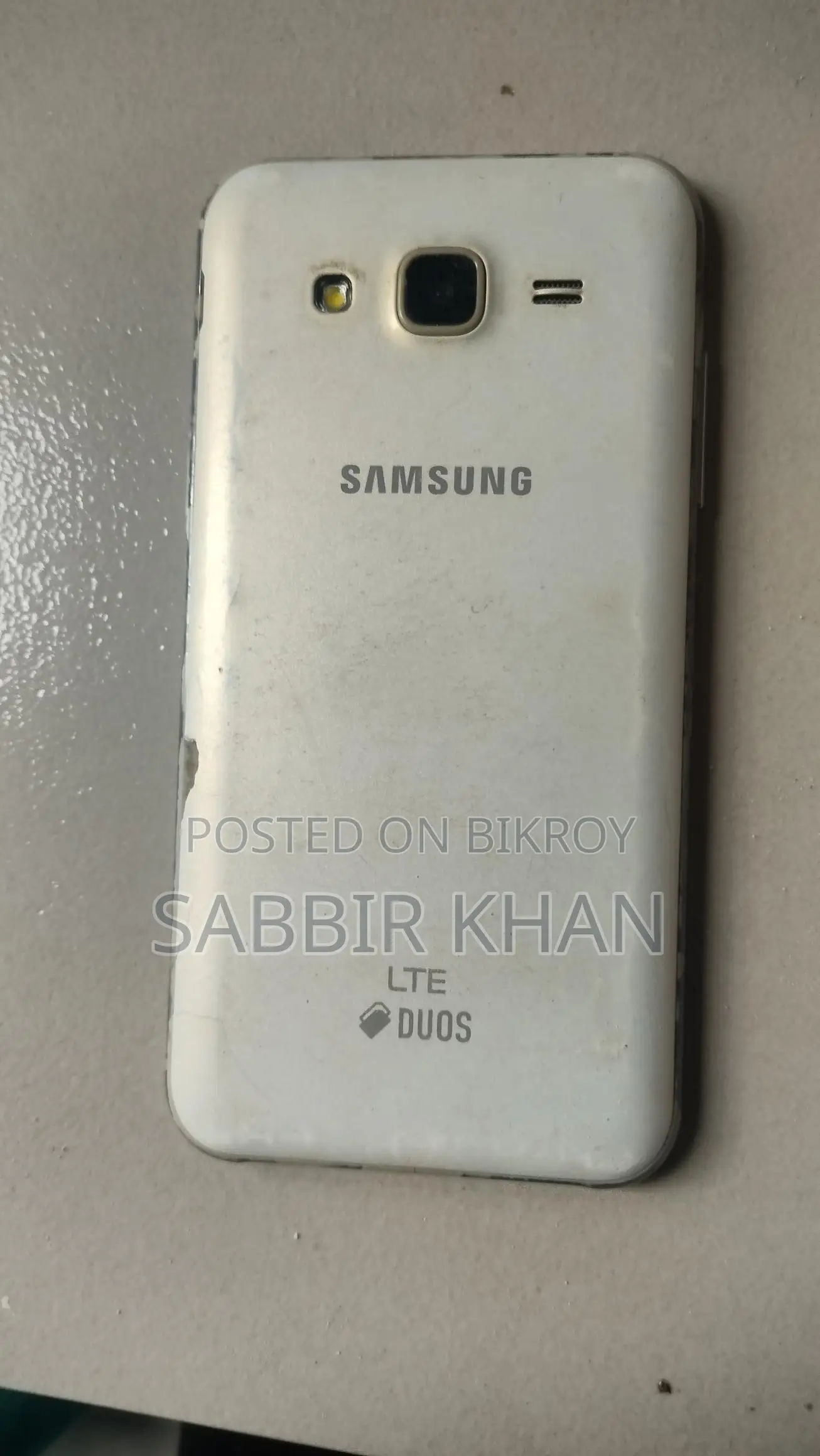 Samsung Galaxy J5 1.5gb Ram 8 gb Rom (Used)