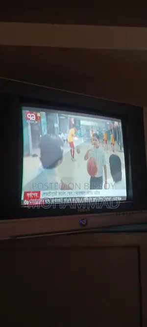 বিক্রির জন্য CRT টিভি