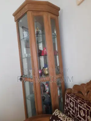 সেগুন কাঠের তৈরি মজবুত ও আধুনিক কর্ণার সেল্ফ বিক্রি হবে