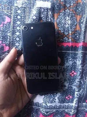 Apple iPhone 7 128 GB us veriant (Used)