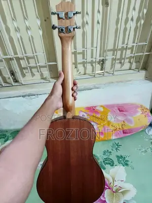 AXE UKELELE BRAND NEW