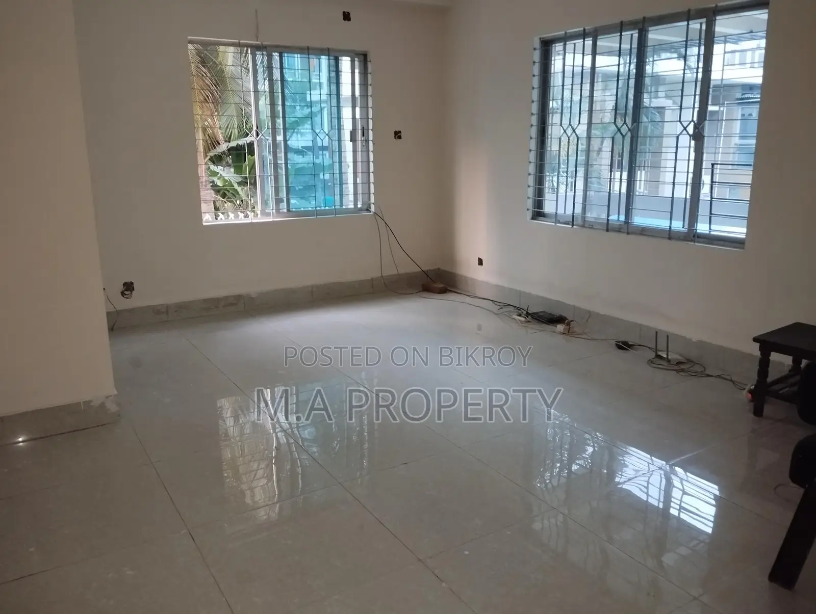 New Renovated 2650 Sft 4bed Office Apartment Rent Gulshan 2
