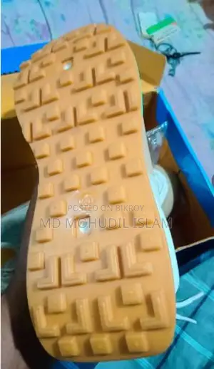 একদম নতুন চায়না জুতা