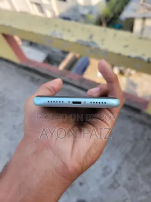 Apple iPhone 11 128GB (Used)