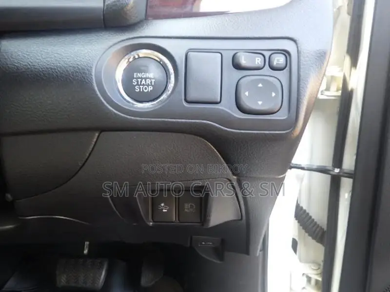 Toyota Premio FEX Pearl Color 2020