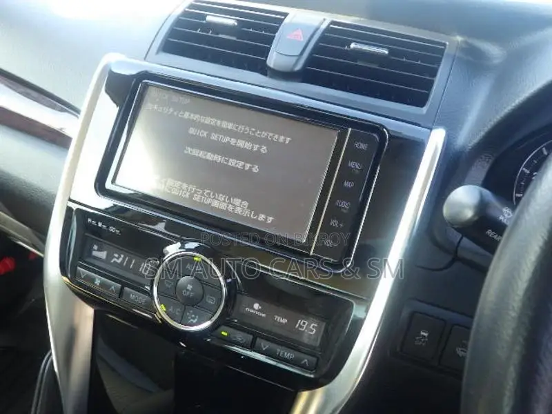 Toyota Premio FEX Pearl Color 2020