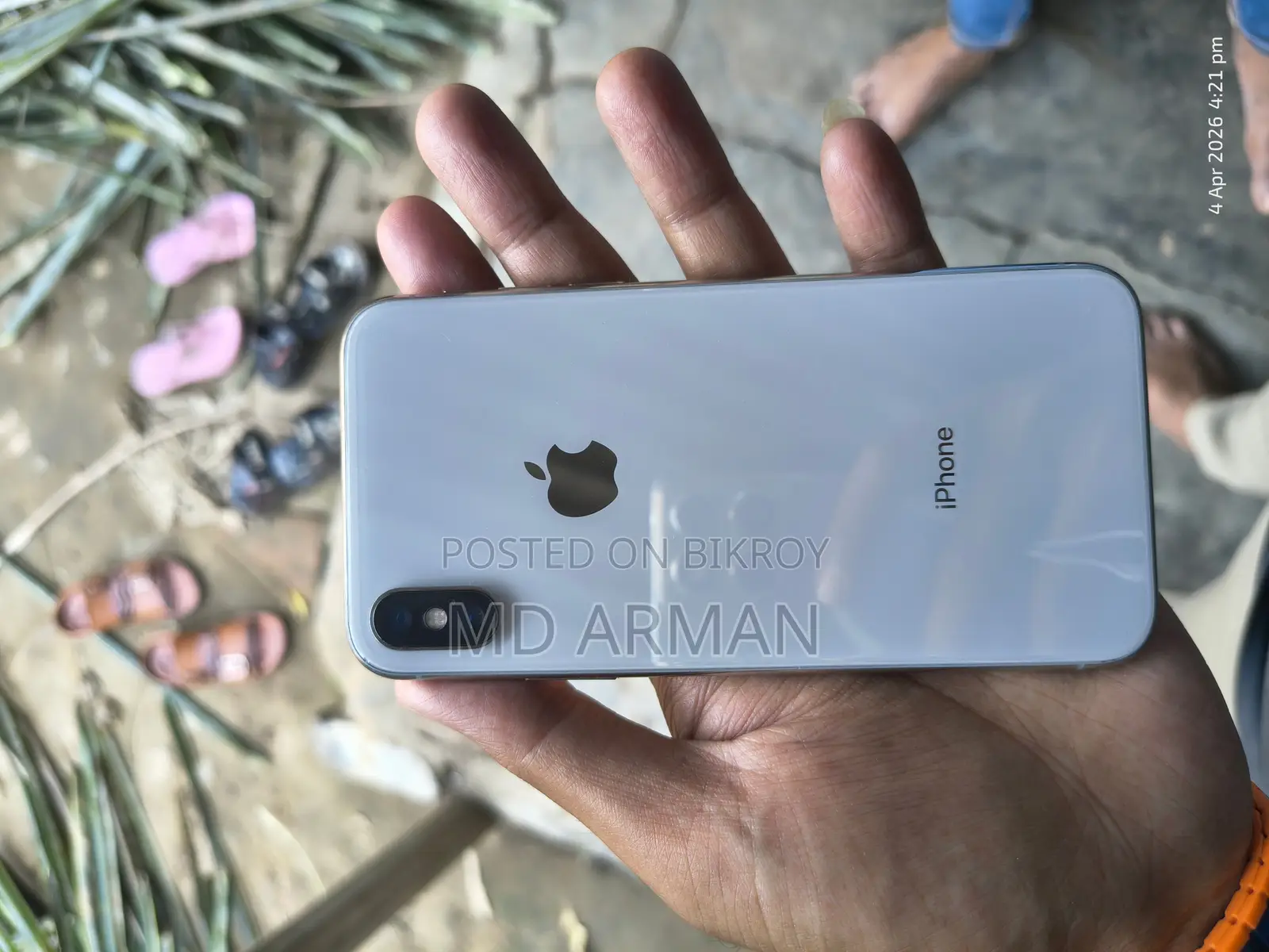 Apple iPhone X 64GB (Used)
