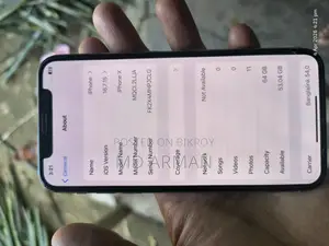 Apple iPhone X 64GB (Used)