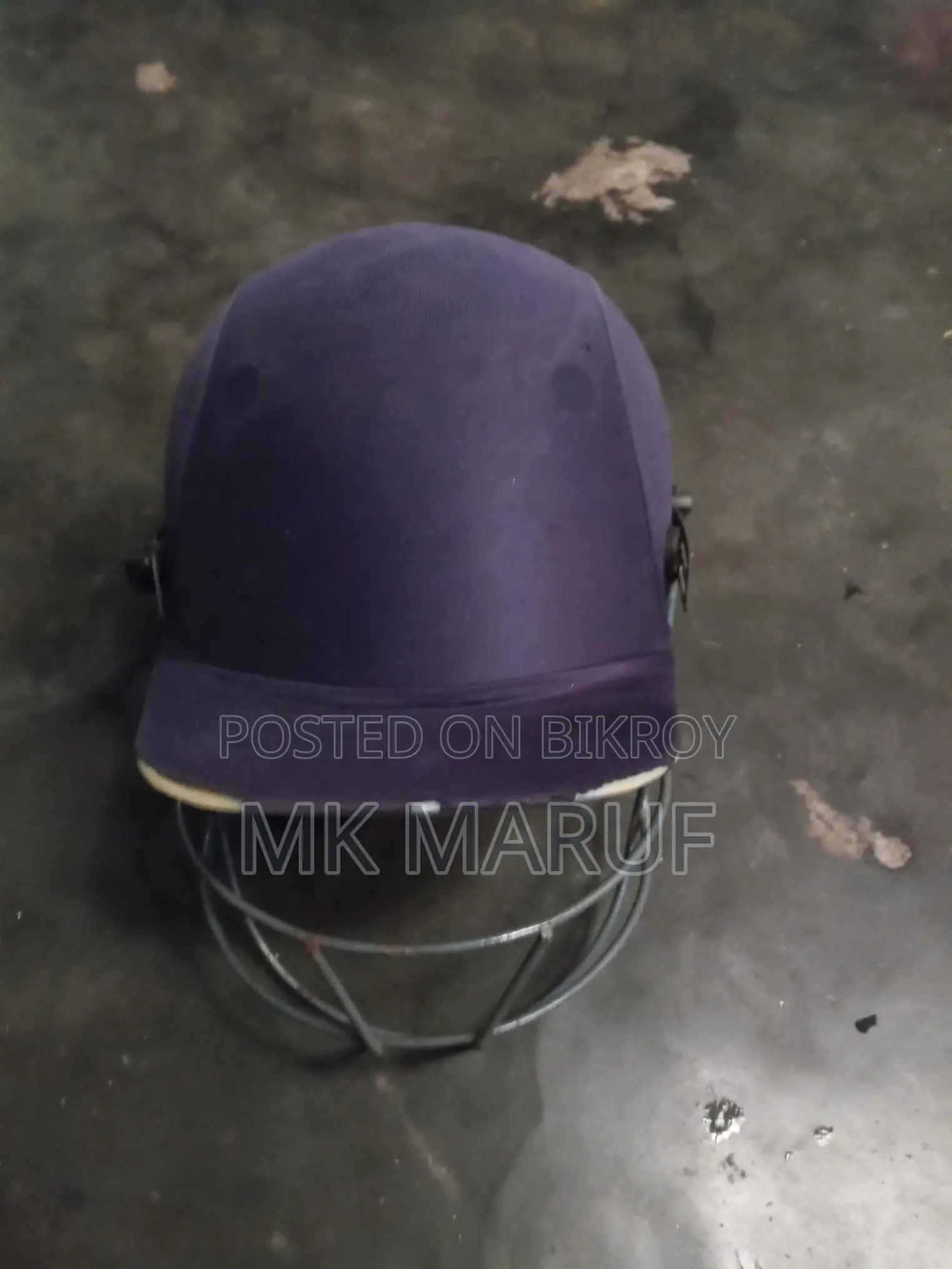 SS Cricket Pad Imported from India with a Free Helmet