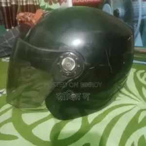 হেলমেট