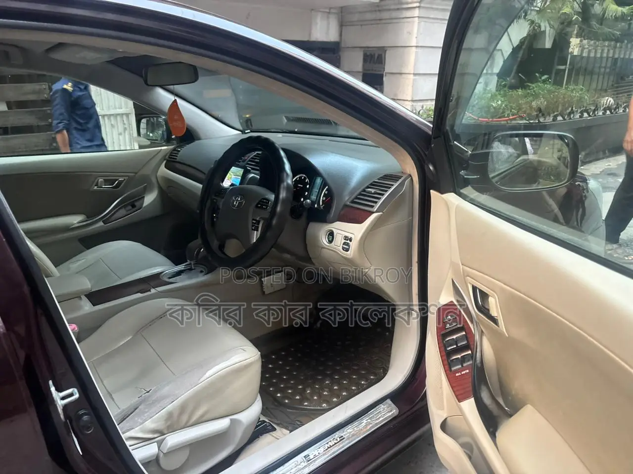 Toyota Premio push start 2011