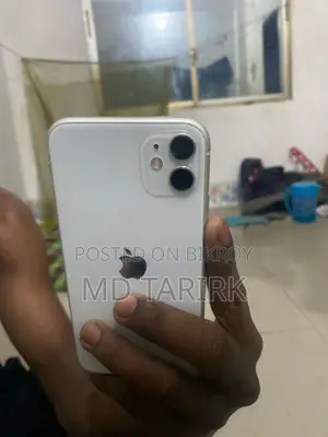 Apple iPhone 11 (Used)