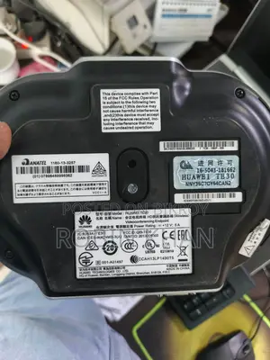 Huawei TE30 ভিডিও কনফারেন্স সিস্টেম ভালো অবস্থায়