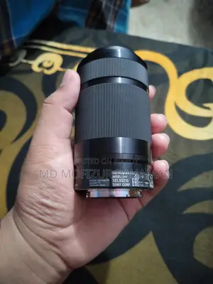 For Sale: Sony Zoom Lens (Sony E 55-210mm f/4.5-6.3 OSS Lens)