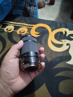 For Sale: Sony Zoom Lens (Sony E 55-210mm f/4.5-6.3 OSS Lens)