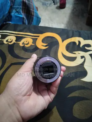 For Sale: Sony Zoom Lens (Sony E 55-210mm f/4.5-6.3 OSS Lens)