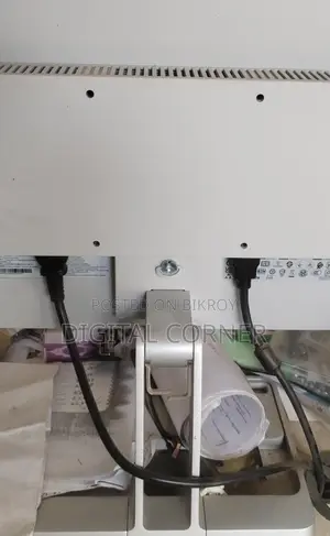 Lenovo 22-inch IPS Monitor