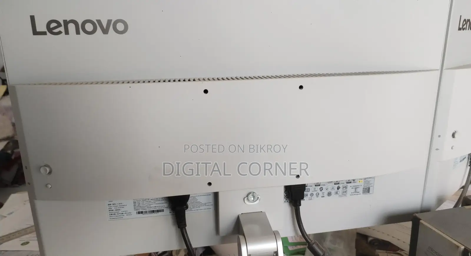 Lenovo 22-inch IPS Monitor
