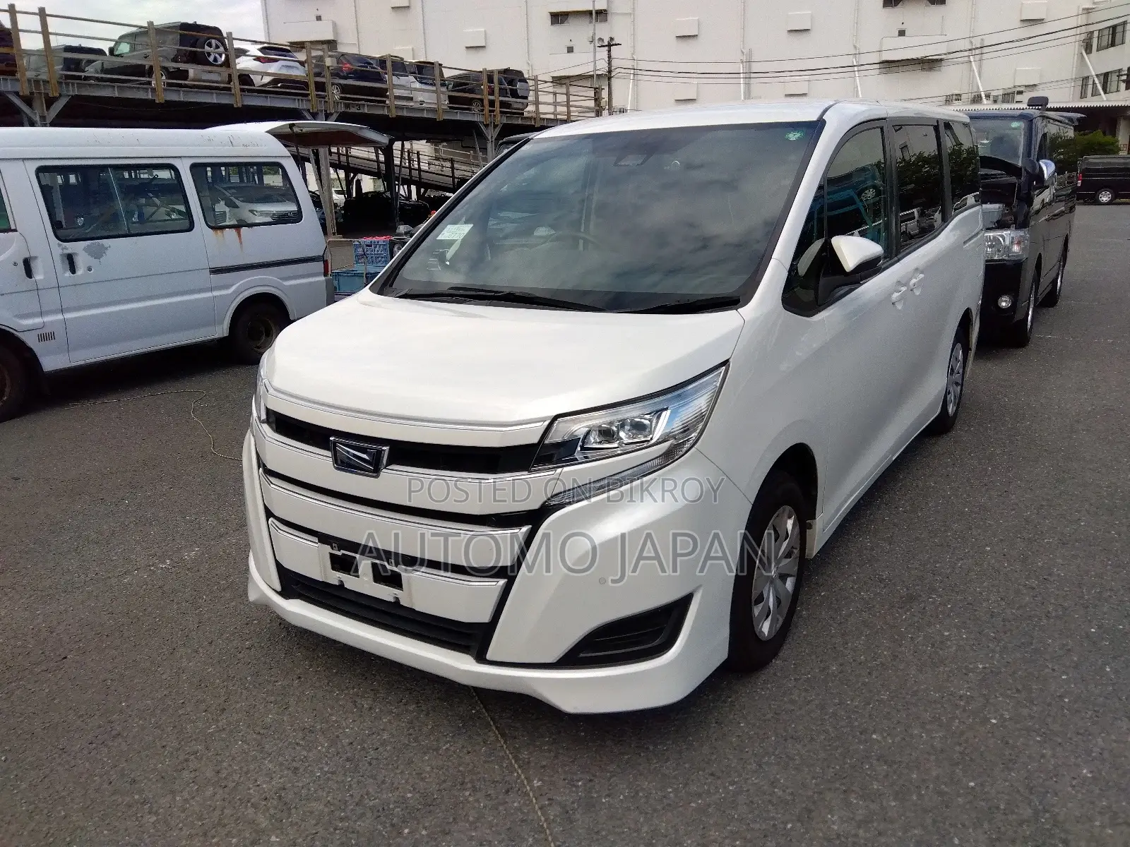 Toyota Noah X 2020