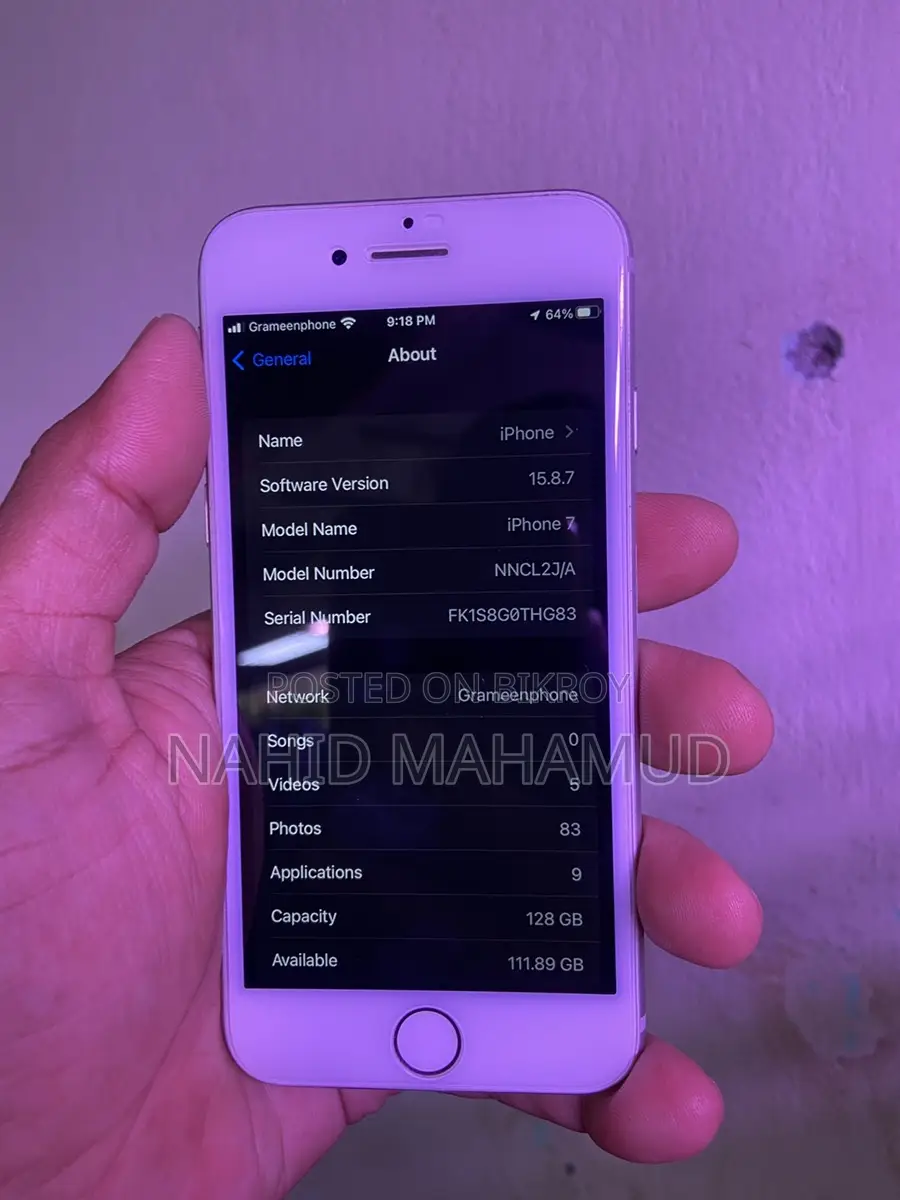 Apple iPhone 7 128gb (Used)