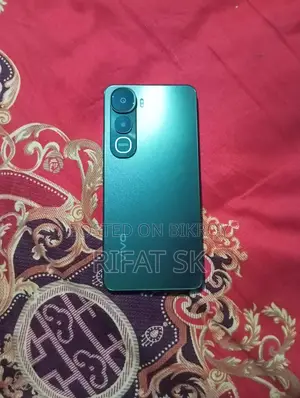 Vivo Y400 . (Used)