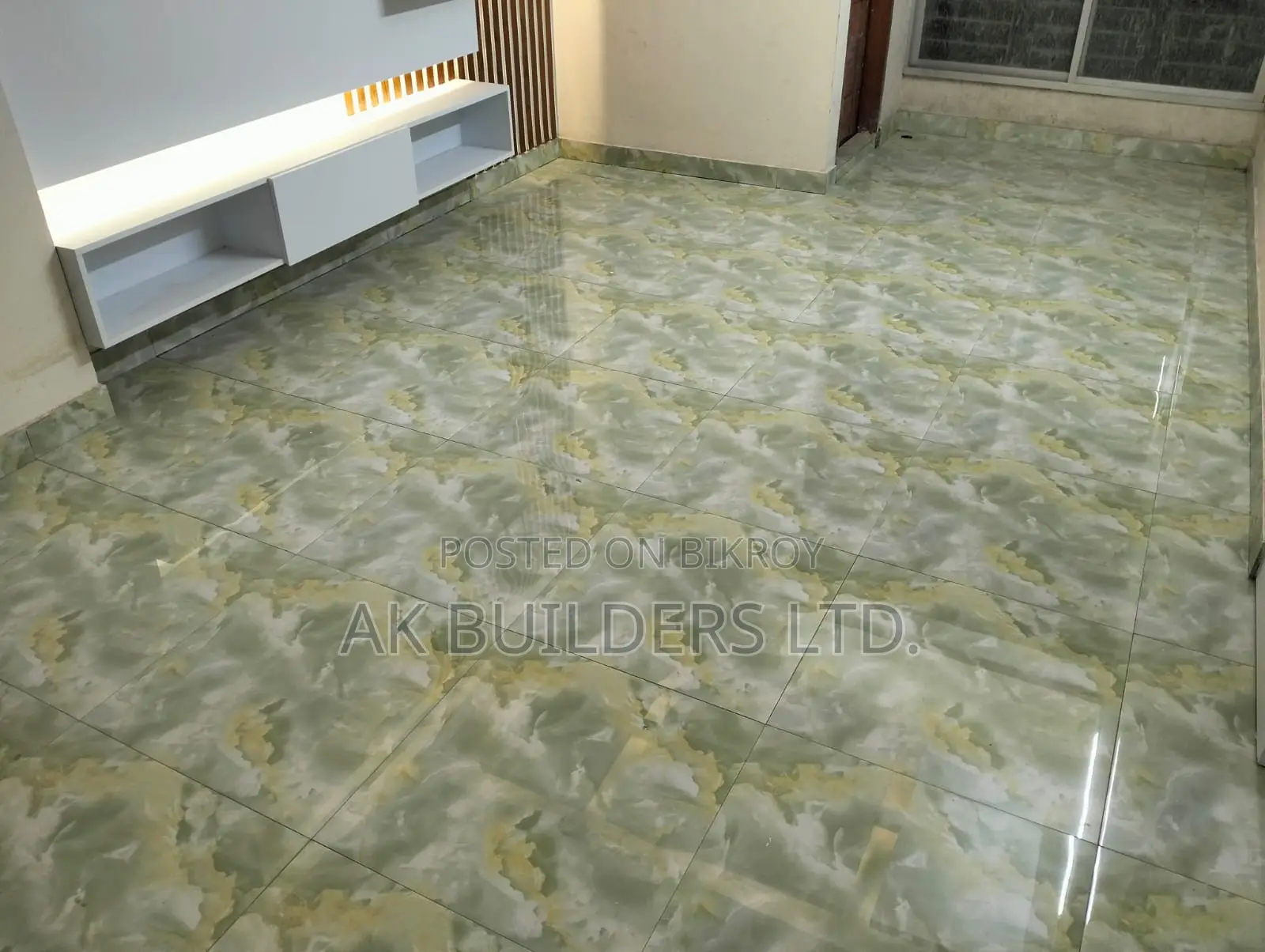 1270 sq. ft. flat for sale on corner plot @ Pallabi