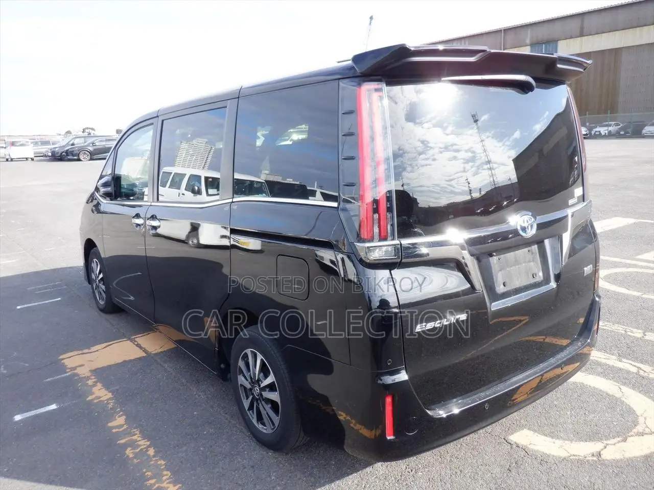 Toyota Esquire Gi Premium 2021