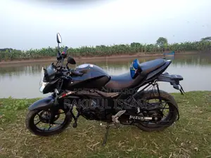 সুজুকি জিক্সার মনোটোন ম্যাট ব্ল্যাক ২০২৪