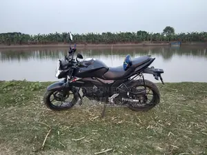 সুজুকি জিক্সার মনোটোন ম্যাট ব্ল্যাক ২০২৪