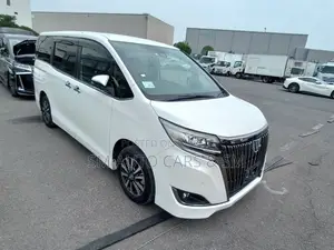 Toyota Esquire Hybrid Gi Premium 2020