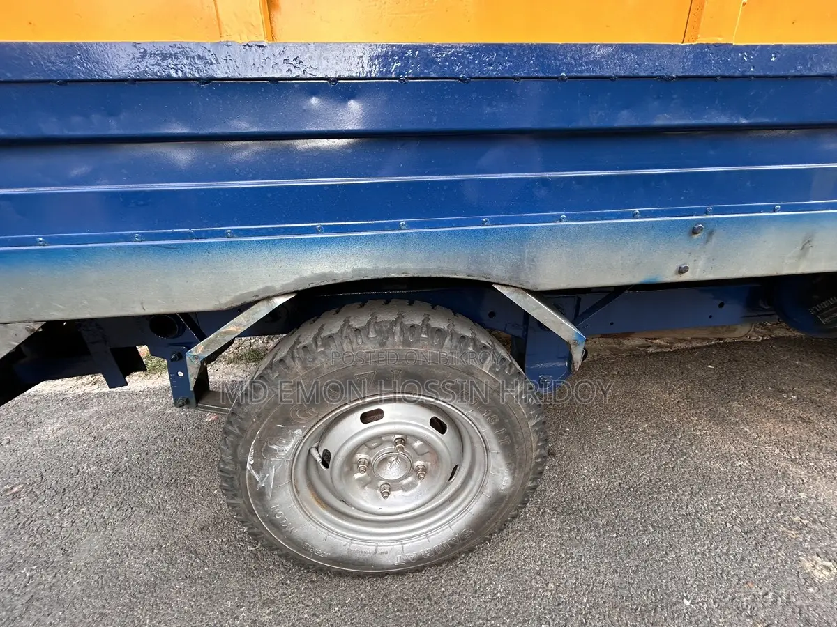 Tata EX2 2016