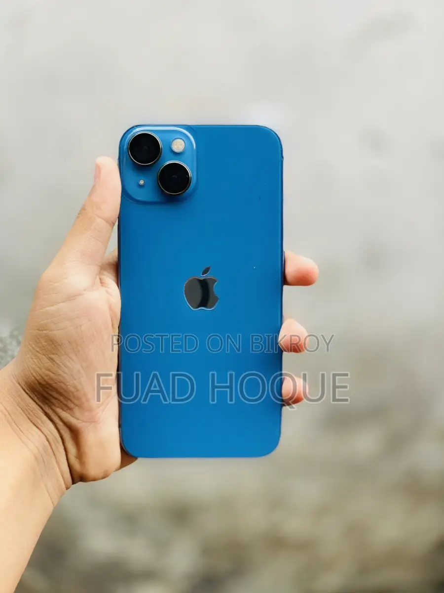 Apple iPhone 13 (Used)