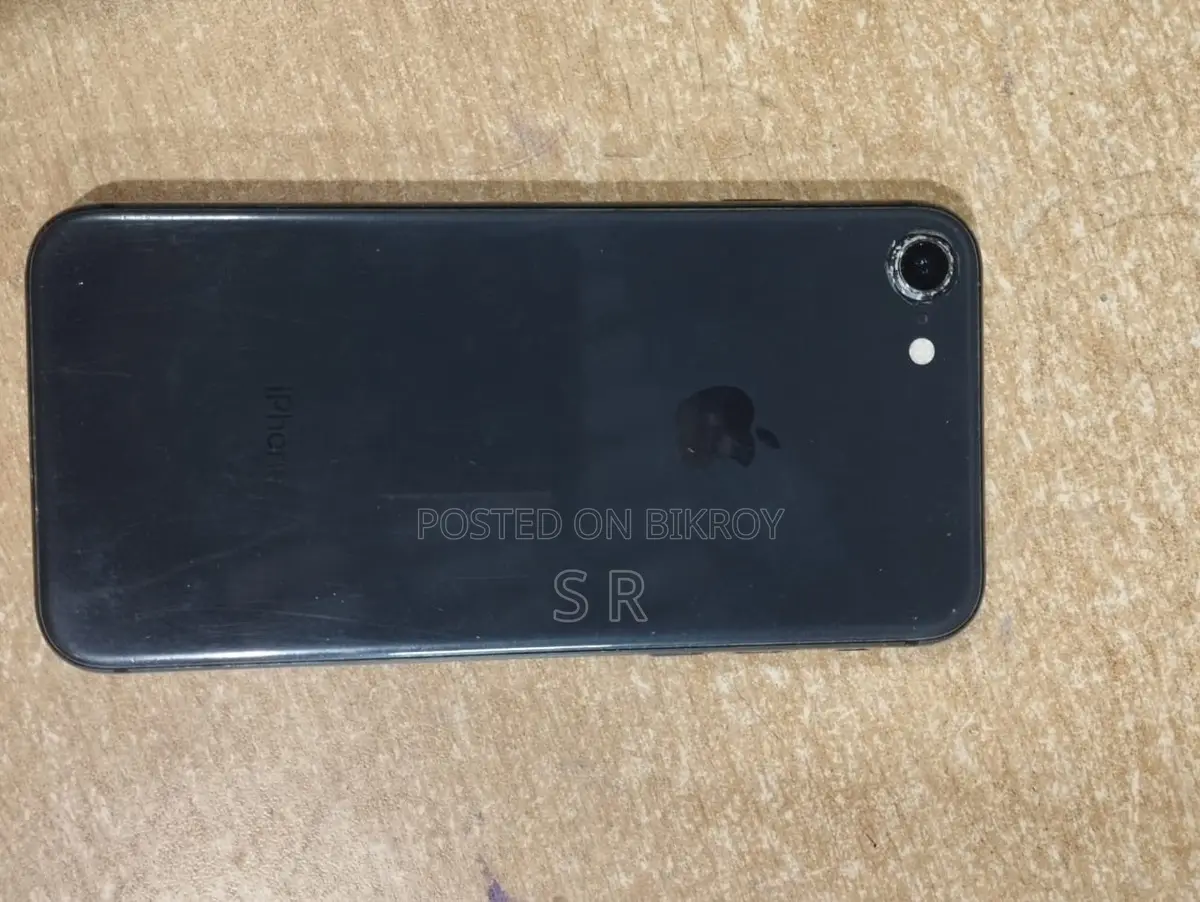 Apple iPhone 8 (Used)