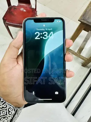 Apple iPhone 11 (Used)