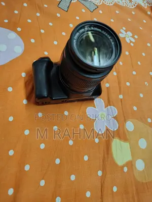 Canon Eos 200d with 18-55mm Lens