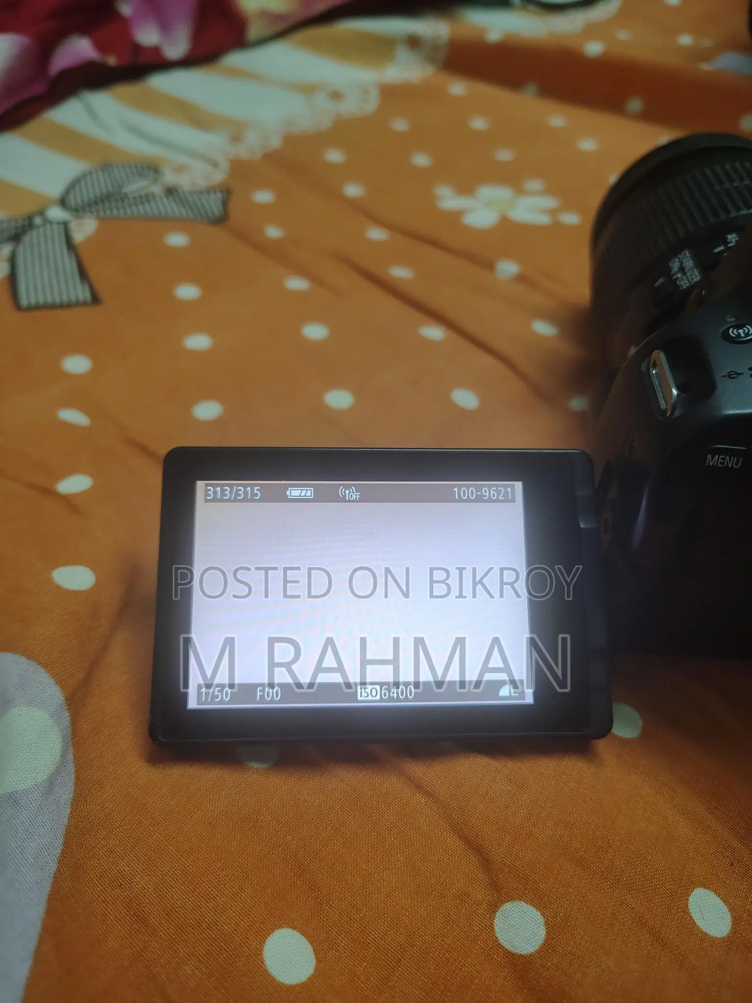 Canon Eos 200d with 18-55mm Lens