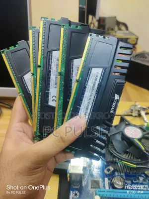 Corsair Crucial 4GB Desktop RAM - 1 Year Warranty