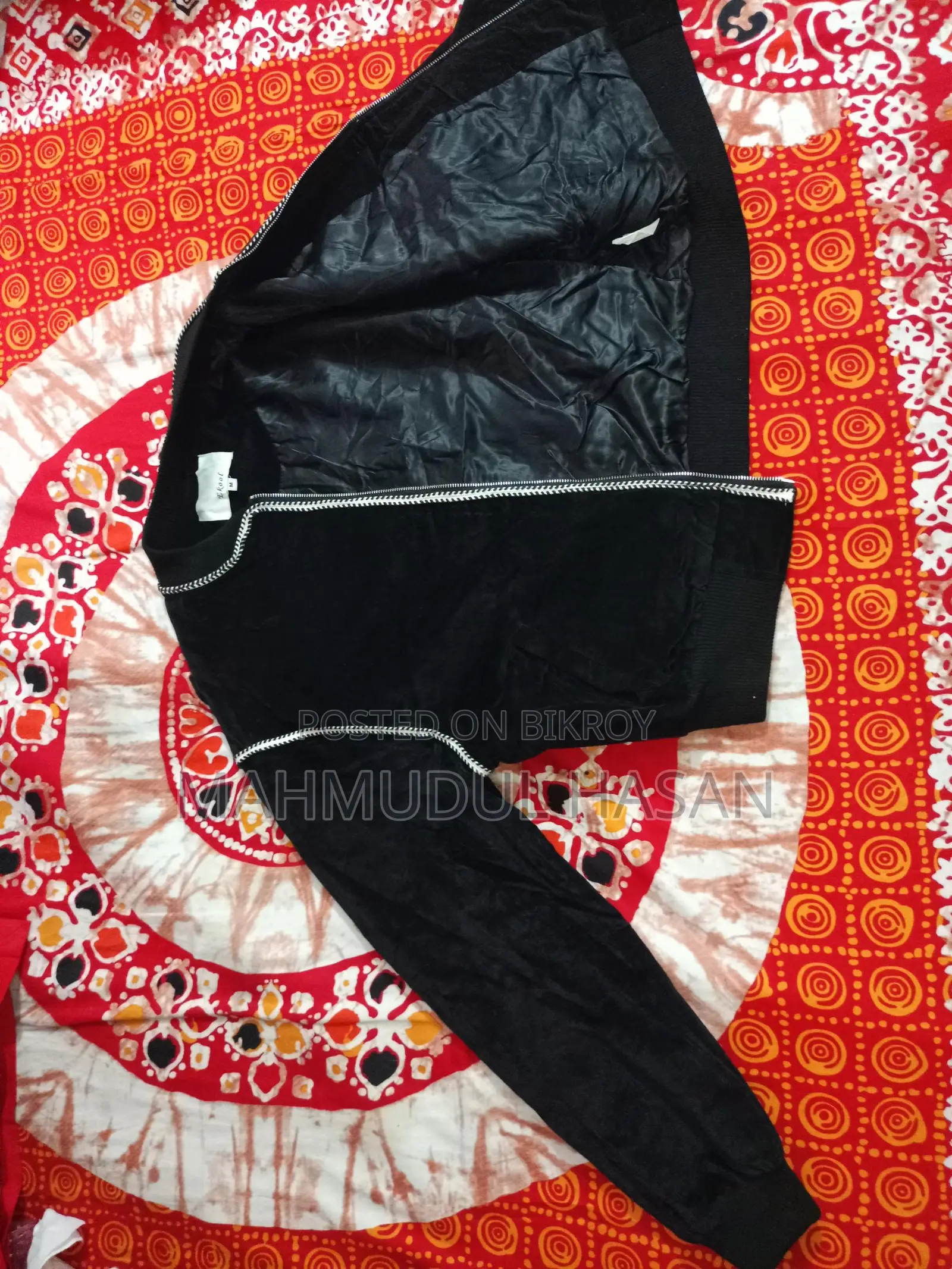 ভেলভেট জ্যাকেট