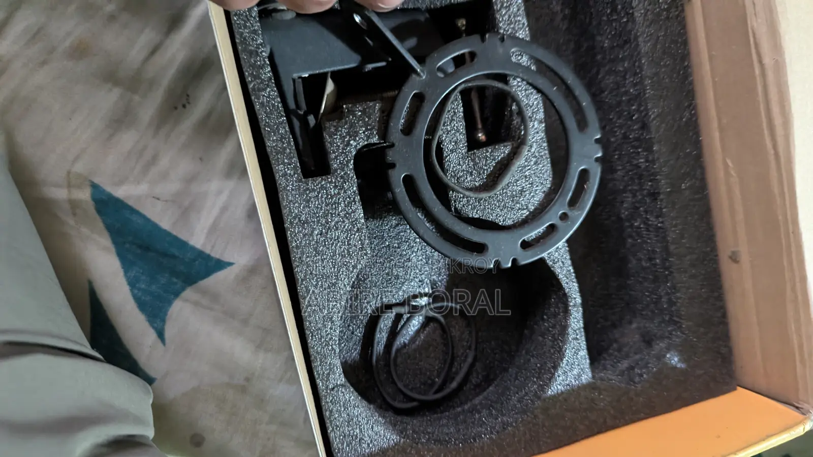 Maono Microphone for sale, Model: AU-PM422