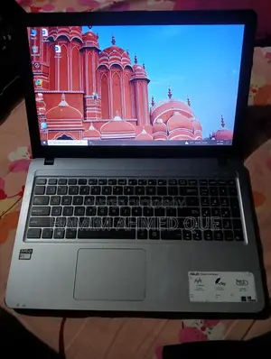 ASUS X540Y LAPTOP