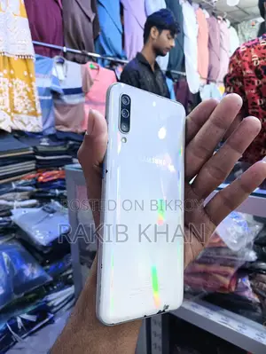 Samsung Galaxy A50 (Used)