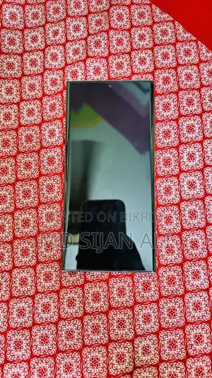 Samsung Galaxy S23 Ultra (Used)