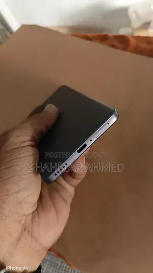 Vivo V40 5G (Used)
