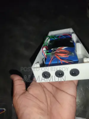 mini ups
