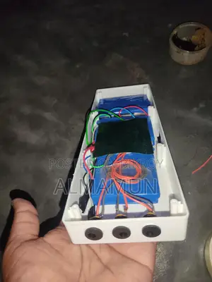 mini ups