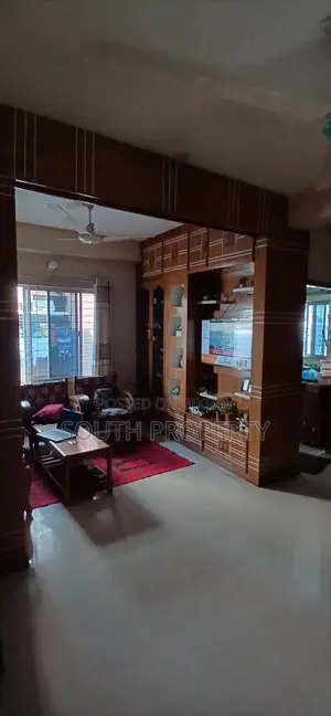 খিলগাঁও এ ব্লকে ১২৫০ বর্গফুটের রেডি ফ্ল্যাট বিক্রয়