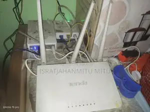 Router Tenda F3