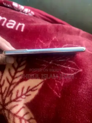 Samsung Galaxy S21 (Used)
