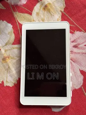 Magnetic Selfie Screen Ultra