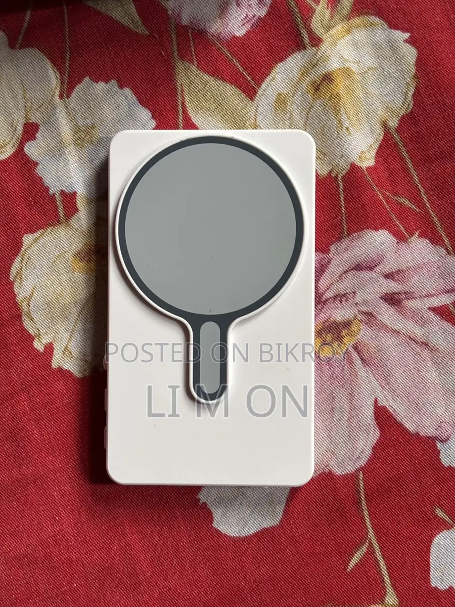 Magnetic Selfie Screen Ultra